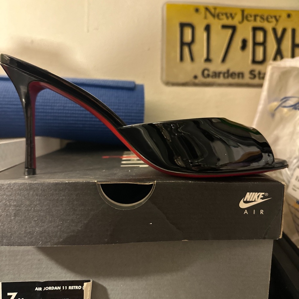 Nike Women's Black Stiletto Heels